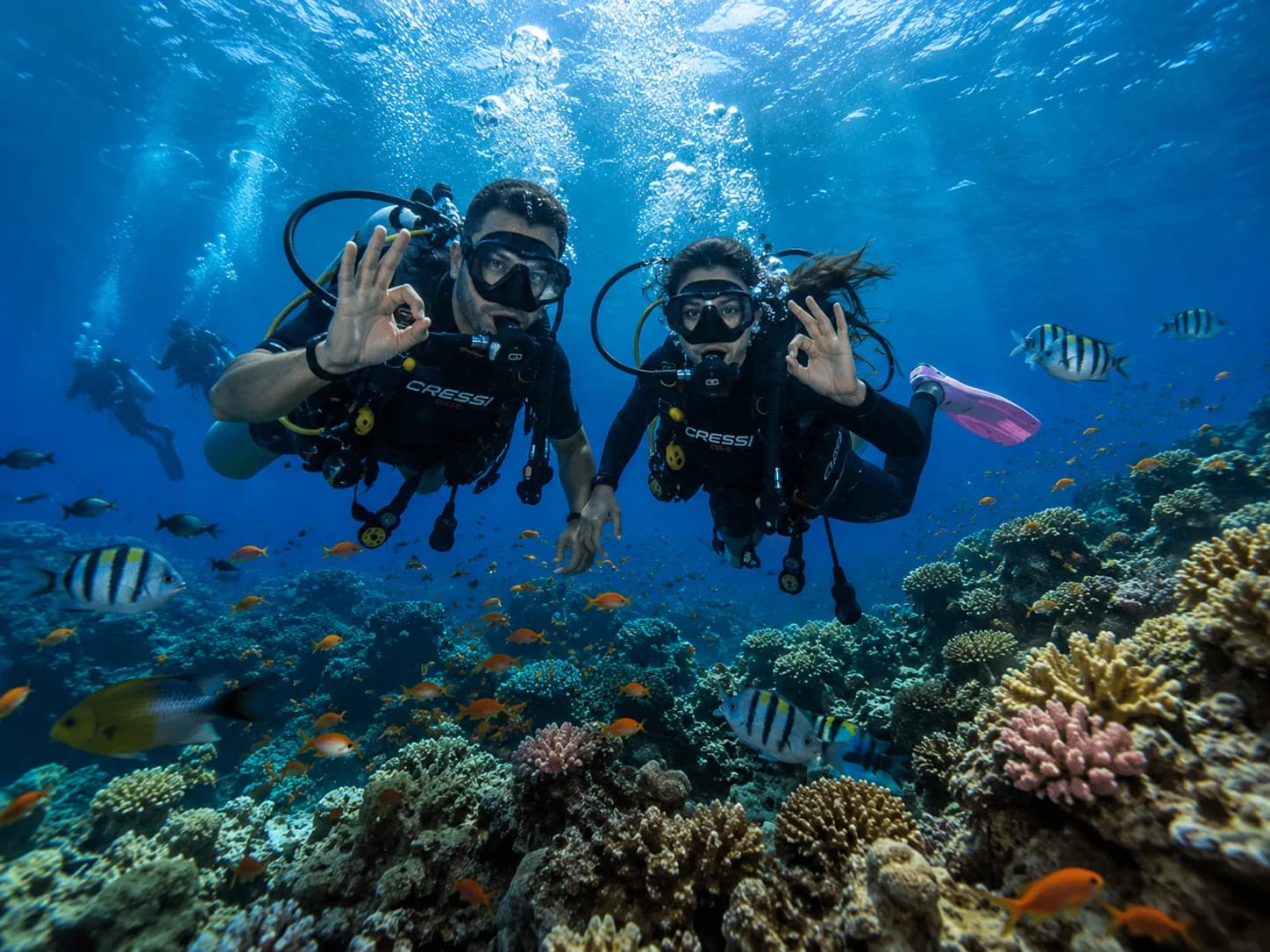 Boat Trip: Discover Scuba Diving in Hurghada, PADI instructor leading the briefing